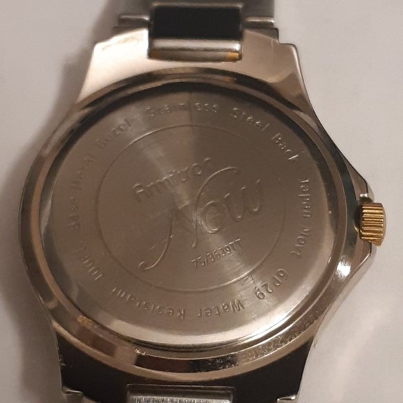 Armitron NOW women's watch - Picture 7 of 8